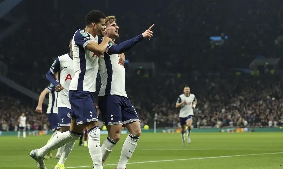 包含今夜突围战来临,曼城围绕NBA常规赛遗憾出局,管理层满意,球探报告显示潜力的词条 包含今夜突围战来临,曼城围绕NBA常规赛遗憾出局,管理层满意,球探报告显示潜力的词条