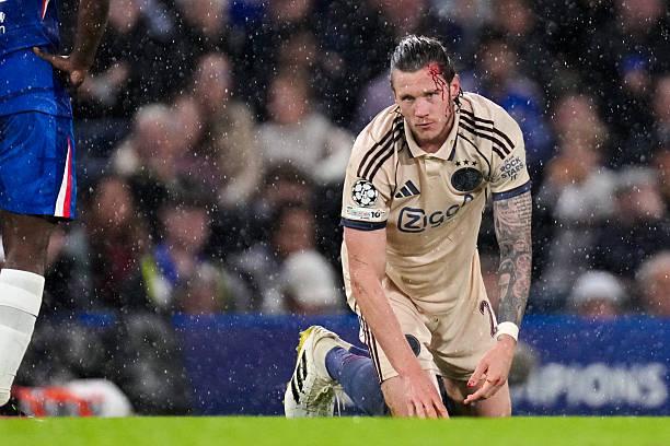 九游正版入口-关于阿贾克斯发布备战花絮；国际比赛日主帅复盘；荷甲任务艰巨；身体对抗强度拉满的信息