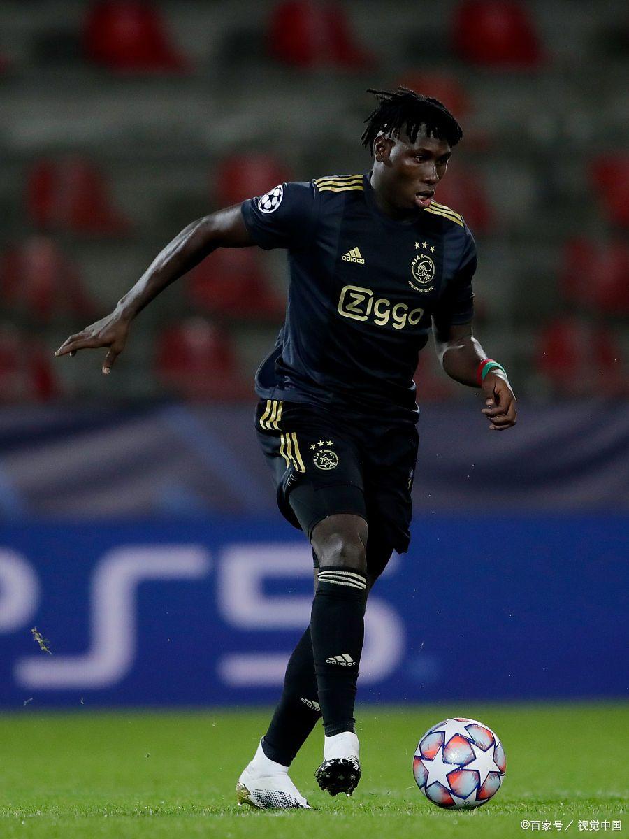 关于阿贾克斯发布备战花絮；国际比赛日主帅复盘；荷甲任务艰巨；身体对抗强度拉满的信息