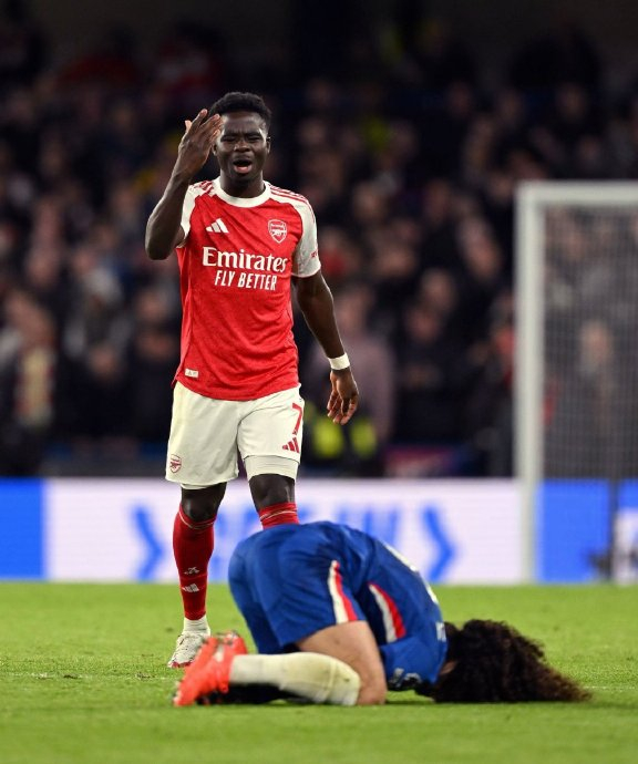 阿森纳训练开放日；今晨主帅复盘引欢呼；意甲在即；团队化学反应显著(今日曼联阿森纳强势碰撞)