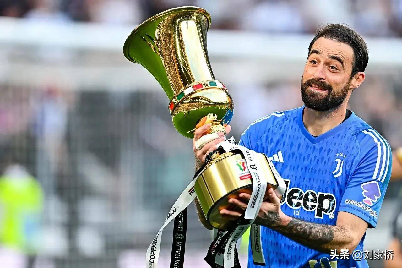 包含曼城迎欧超杯关键赛国际比赛日新疆广汇调整名单以备法甲，这操作让人直呼：赛后塞维利亚备战亚冠的词条