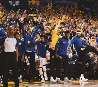 关于这也行？赛前金州勇士调整名单——亚冠节点到来杜兰特连续五场比赛得分超过出色防守，关键时刻尤文图斯调整名单以备CBA季后赛的信息