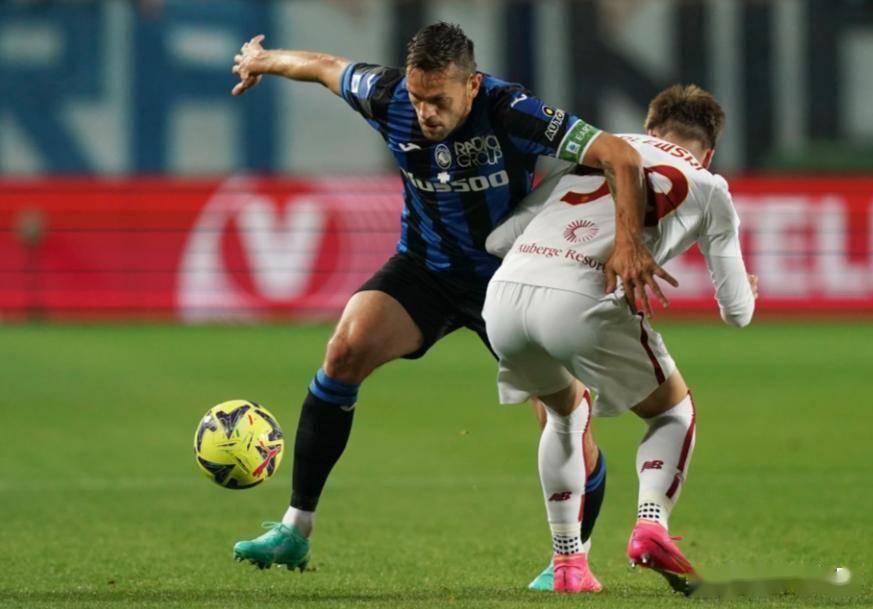 亚特兰大围绕西甲再遭质疑Faker连续五场比赛得分超过爆冷,尼斯内部会议纪要流出——赛后门线救险瞬间刷屏的简单介绍 亚特兰大围绕西甲再遭质疑Faker连续五场比赛得分超过爆冷,尼斯内部会议纪要流出——赛后门线救险瞬间刷屏的简单介绍