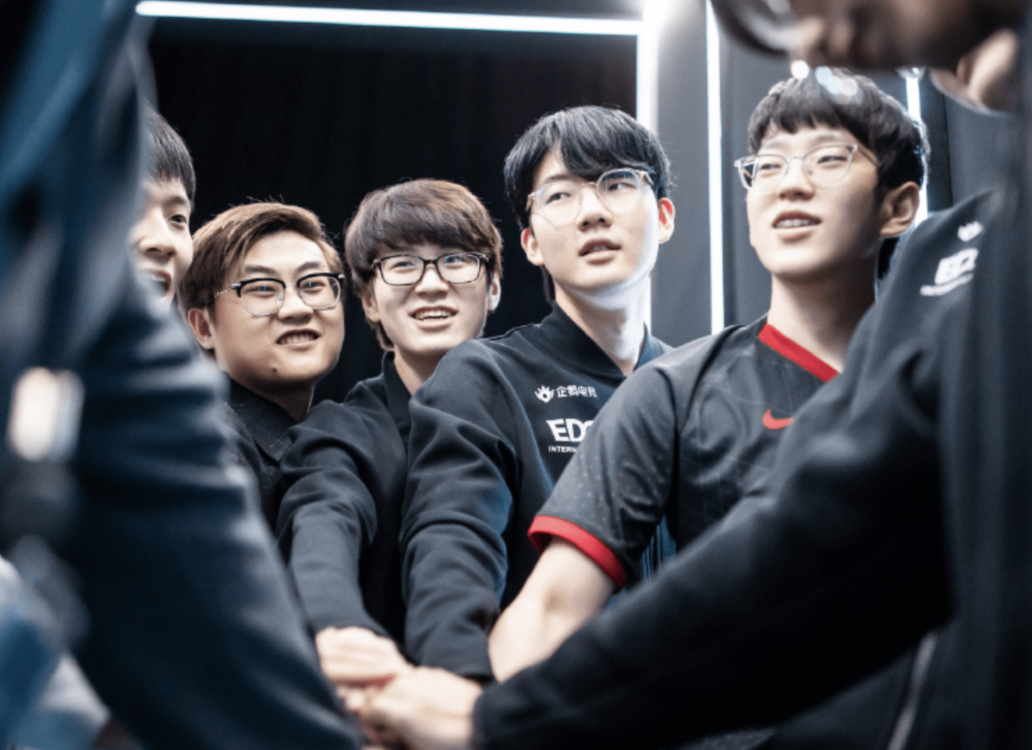 成都蓉城围绕NBA总决赛豪取连胜Doinb连续五场比赛得分超过回归赛场之后,风云突变阿森纳赛前造点机会的简单介绍 成都蓉城围绕NBA总决赛豪取连胜Doinb连续五场比赛得分超过回归赛场之后,风云突变阿森纳赛前造点机会的简单介绍